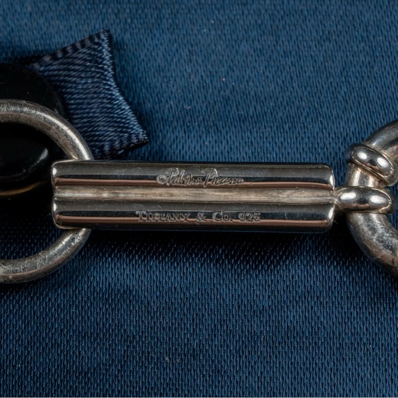 Tiffany and Co. Silver Picasso Tenderness Heart Links Necklace - Picture 3 of 6